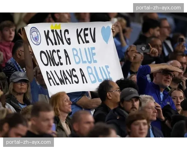 一名球迷因种族歧视行为被警方逮捕并禁止入场三年